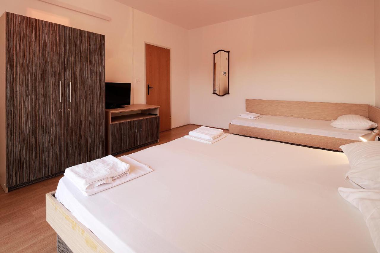 Apartments Katra Novalja Dış mekan fotoğraf
